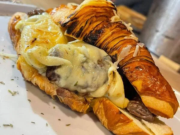 Croissant de Filé Mignon Supreme